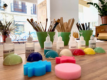 Cargar imagen en el visor de la galería, Colección de esmaltes cerámicos en diferentes colores
